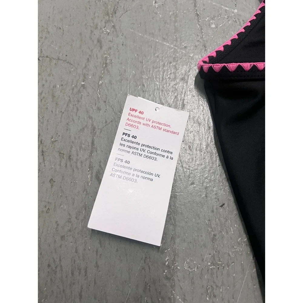 Old Navy item guarantee embroidered